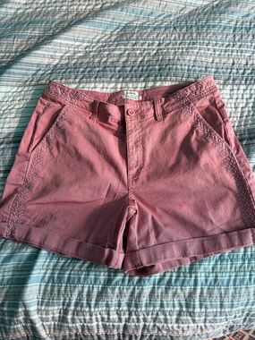 L.L. Bean Rose Pink Embroidered Cotton Bermuda Shorts